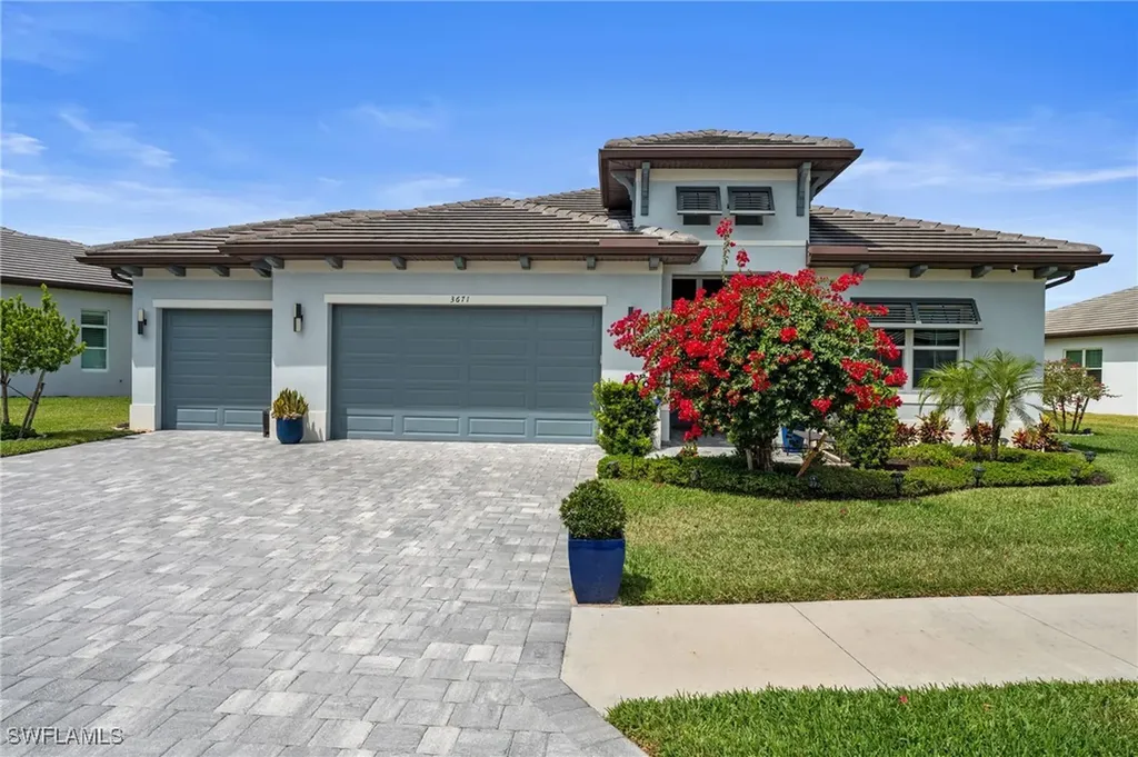 3671 Sapphire Cove Circle Naples FL 34114