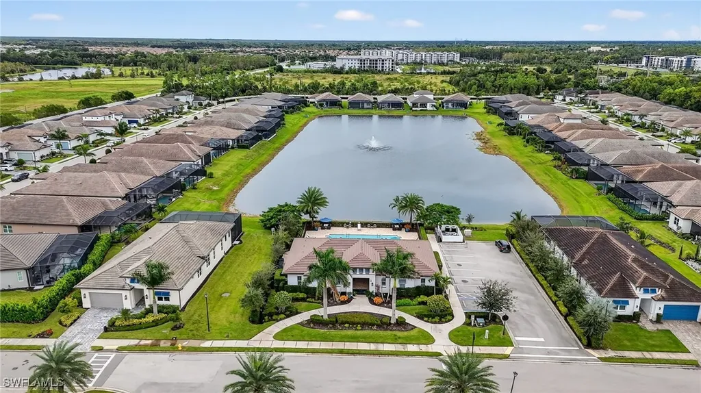 3671 Sapphire Cove Circle Naples FL 34114