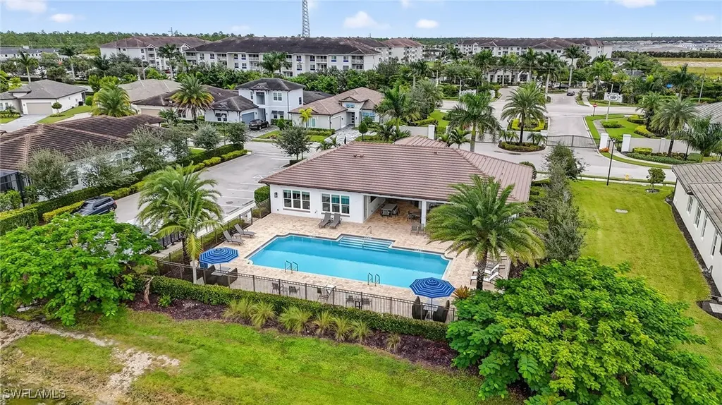 3671 Sapphire Cove Circle Naples FL 34114