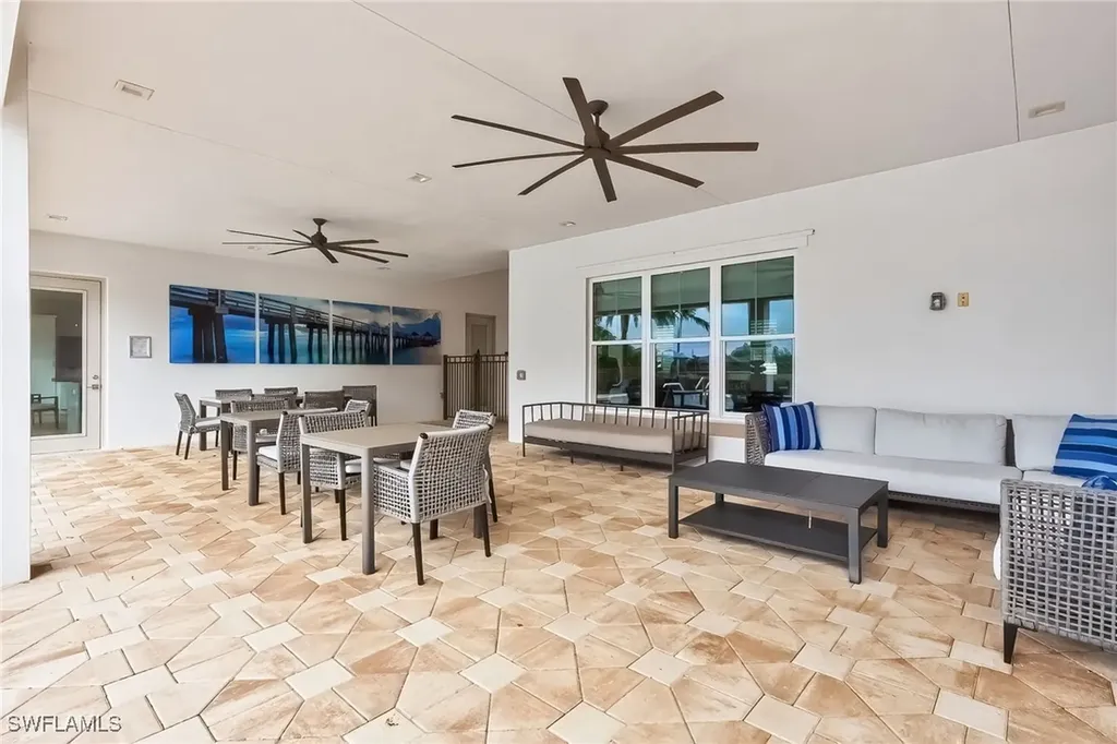 3671 Sapphire Cove Circle Naples FL 34114