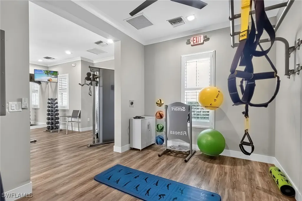 3671 Sapphire Cove Circle Naples FL 34114