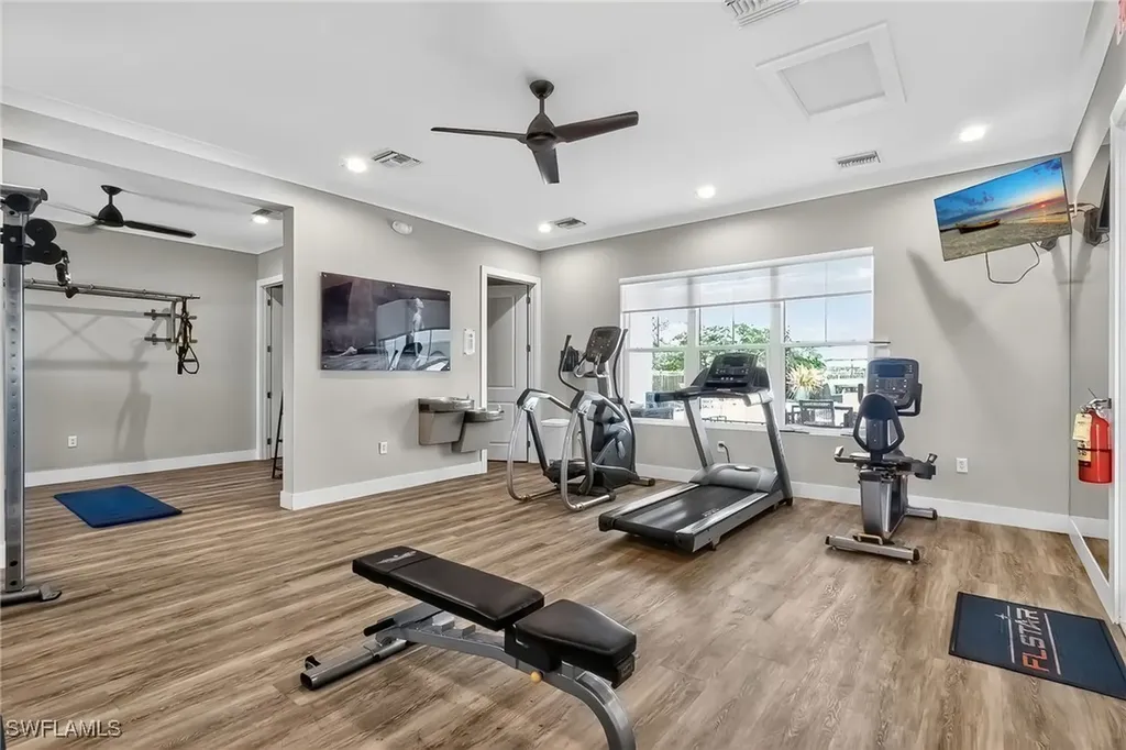 3671 Sapphire Cove Circle Naples FL 34114