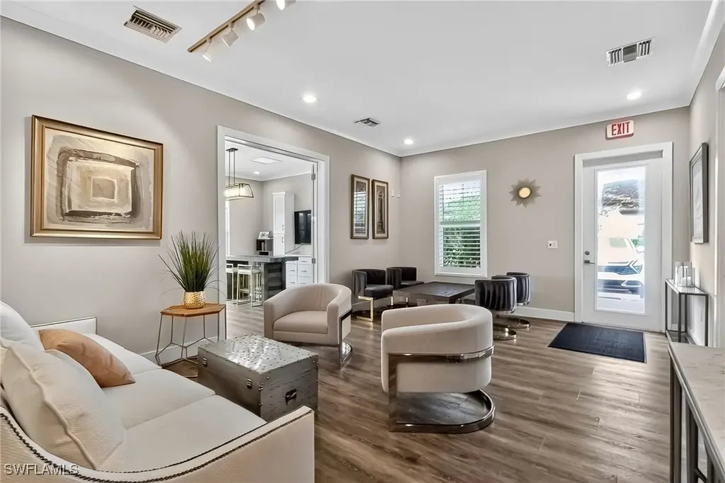3671 Sapphire Cove Circle Naples FL 34114