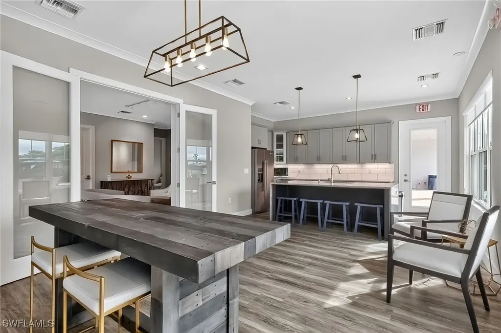 3671 Sapphire Cove Circle Naples FL 34114