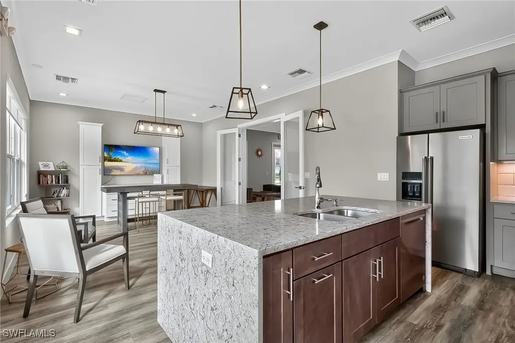 3671 Sapphire Cove Circle Naples FL 34114