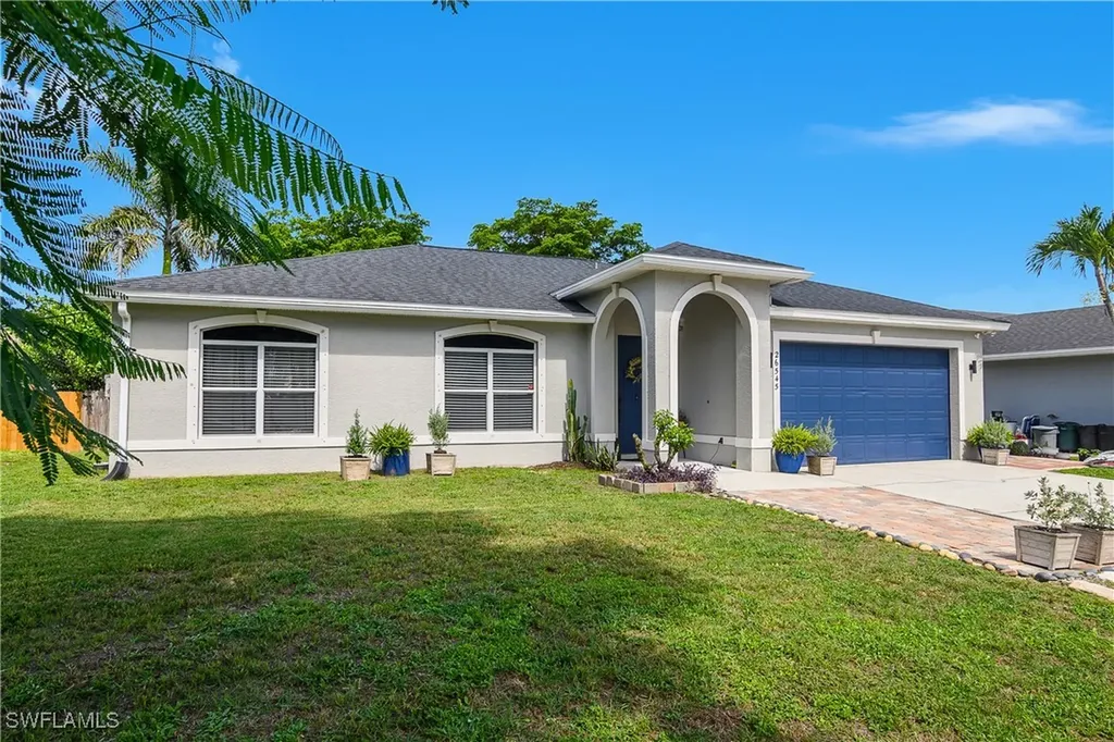 26545 Saville Avenue Bonita Springs FL 34135