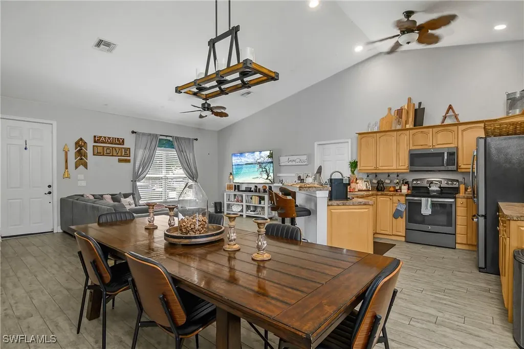 26545 Saville Avenue Bonita Springs FL 34135