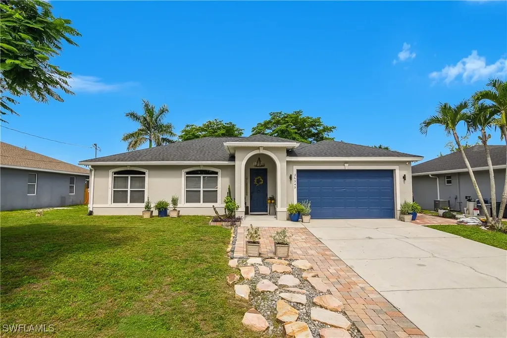 26545 Saville Avenue Bonita Springs FL 34135