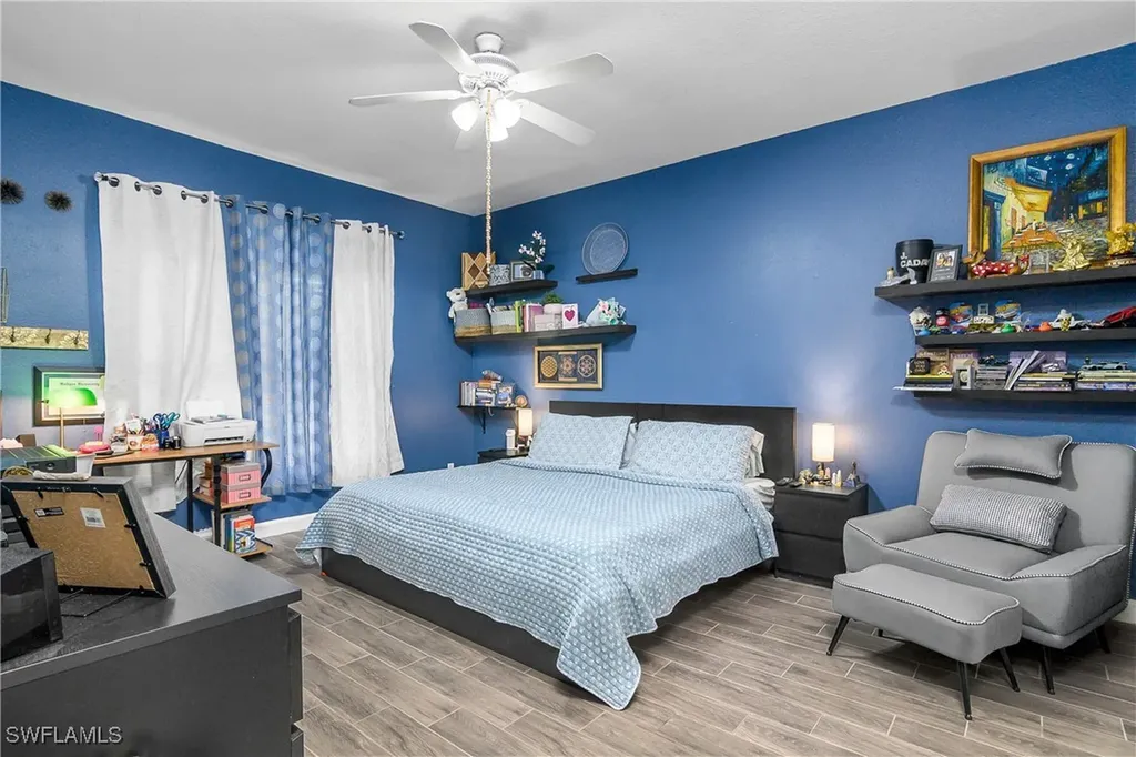 26545 Saville Avenue Bonita Springs FL 34135