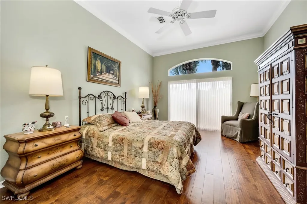 6095 Fairway Court Naples FL 34110