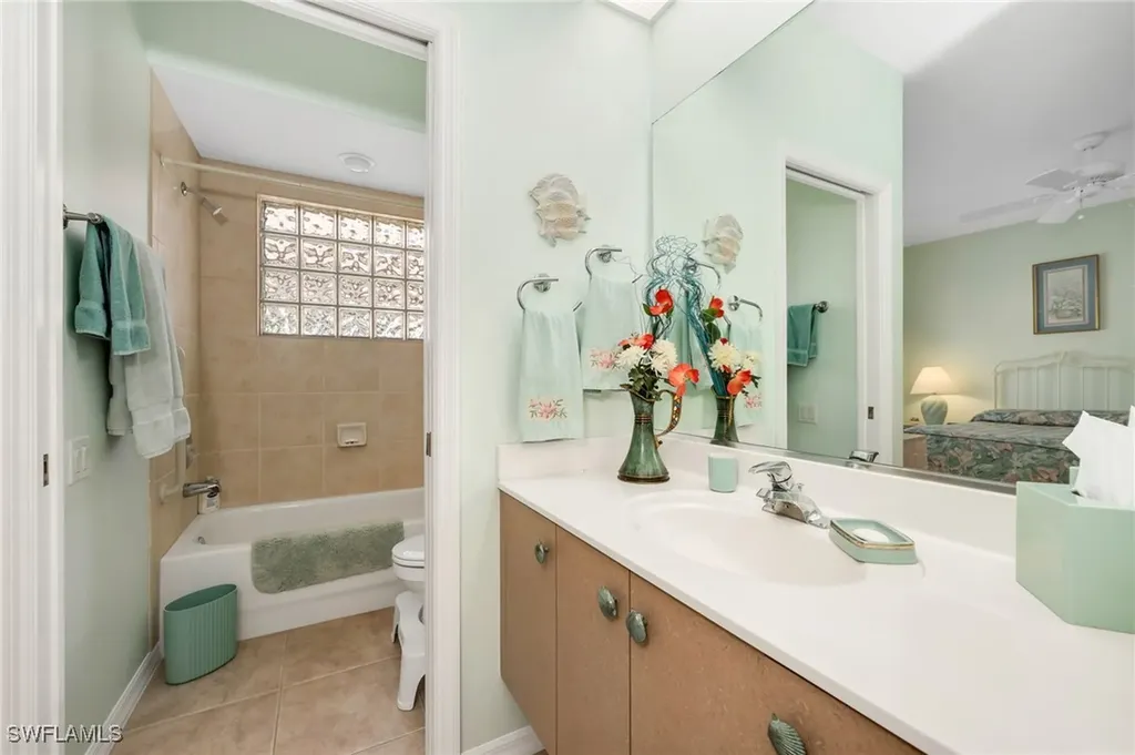 6095 Fairway Court Naples FL 34110
