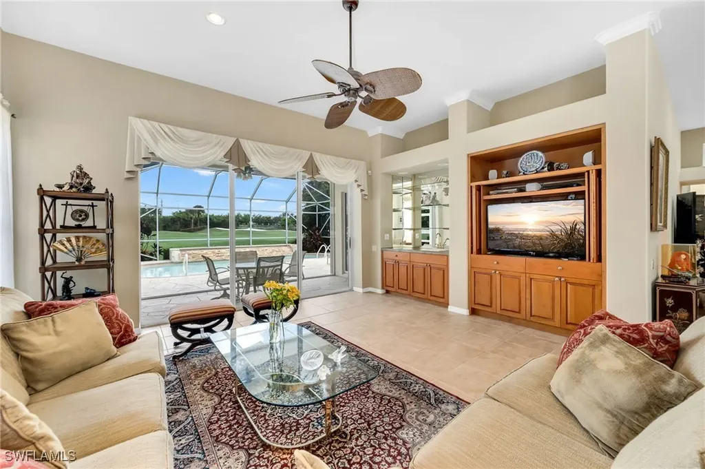 6095 Fairway Court Naples FL 34110