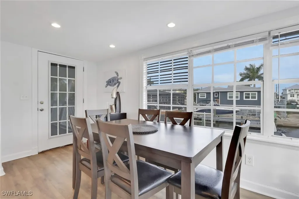 245 Bahia Viaduct Fort Myers Beach FL 33931