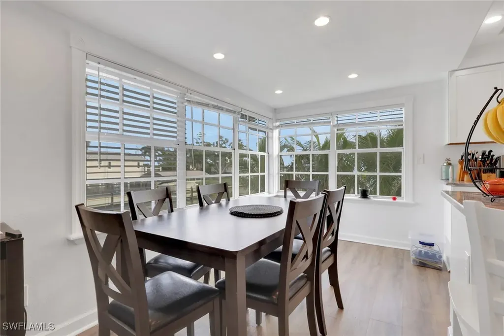 245 Bahia Viaduct Fort Myers Beach FL 33931