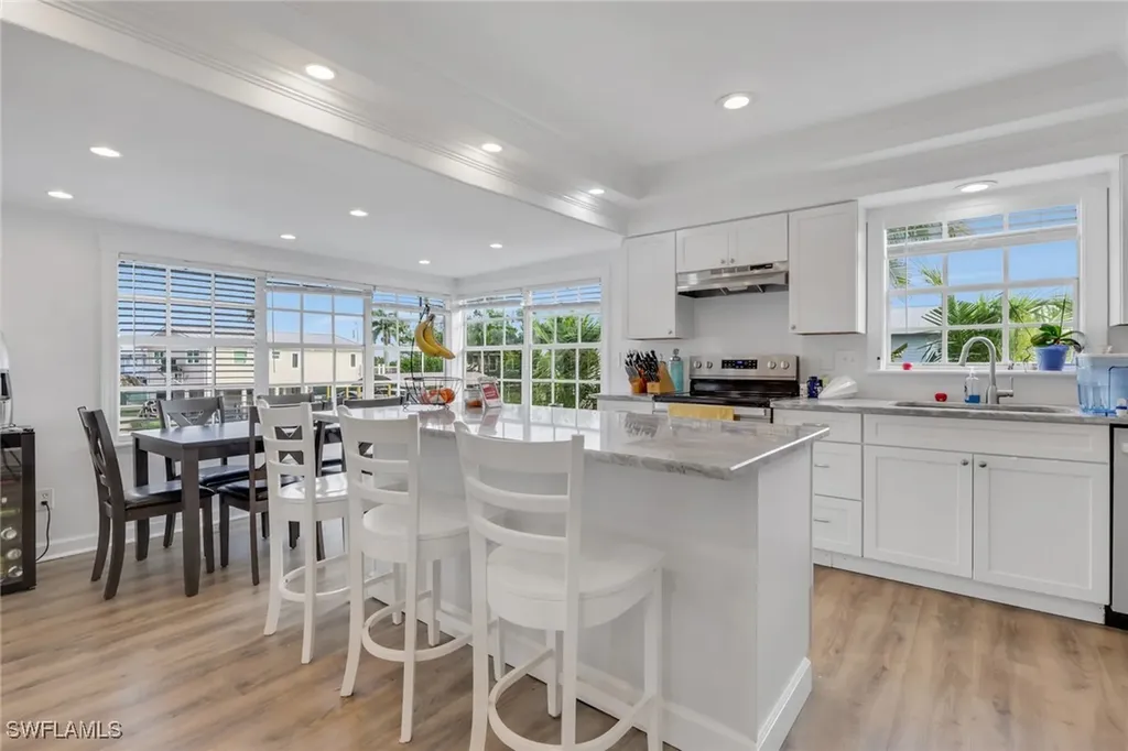 245 Bahia Viaduct Fort Myers Beach FL 33931