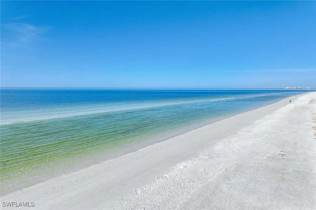 26000 Hickory Boulevard Bonita Springs FL 34134