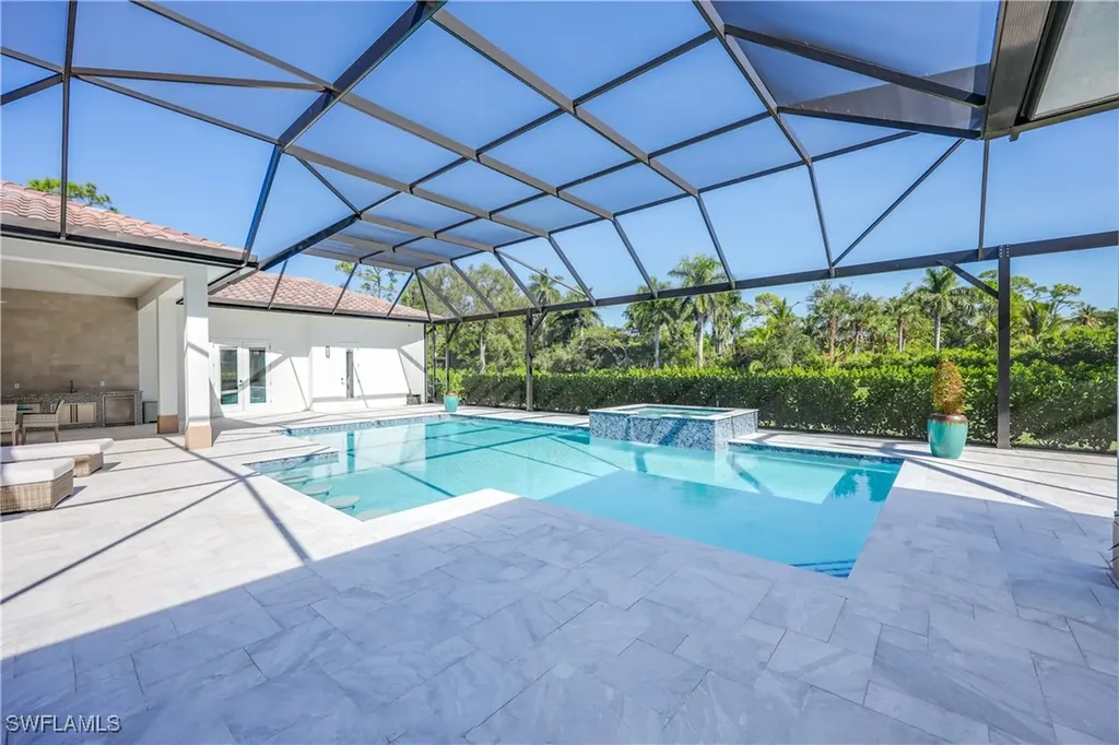 590 Carica Road Naples FL 34108