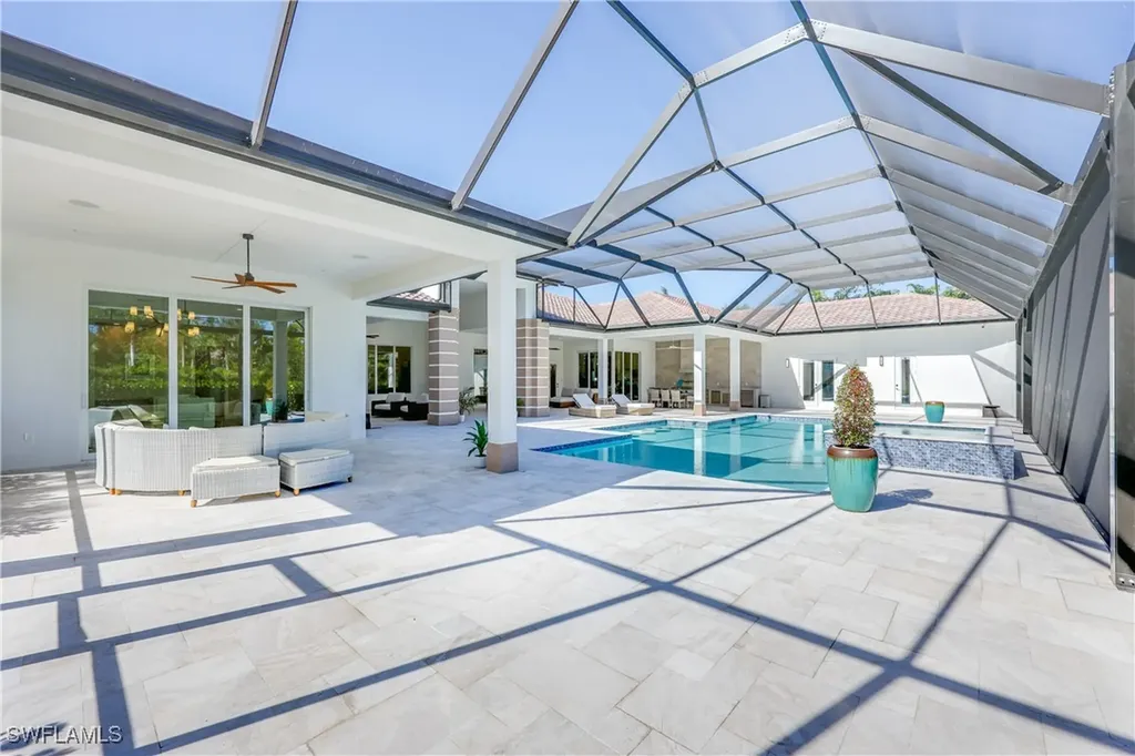 590 Carica Road Naples FL 34108