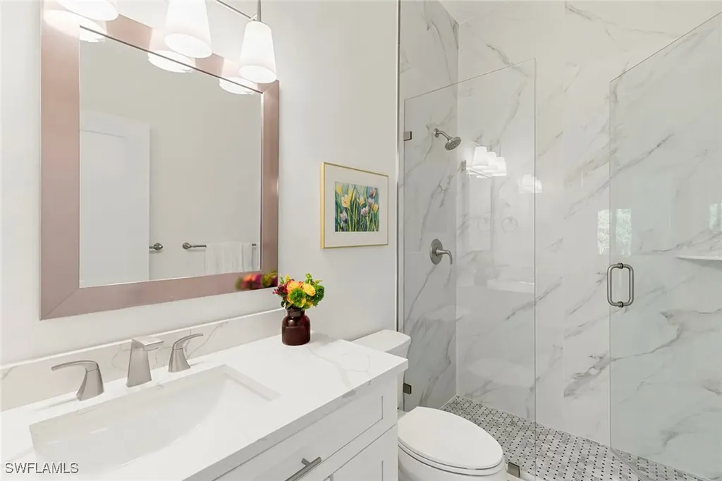 101 Amblewood Lane Naples FL 34105