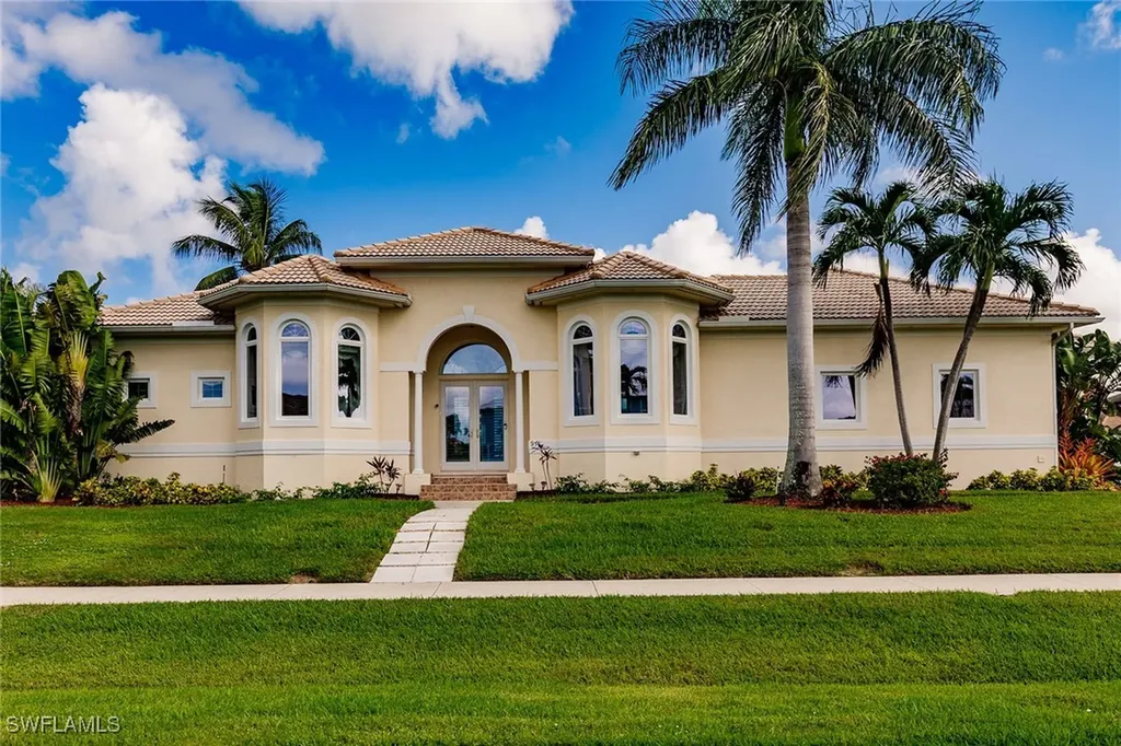 950 Snowberry Court Marco Island FL 34145