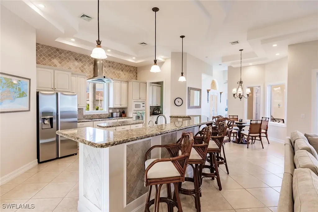 950 Snowberry Court Marco Island FL 34145
