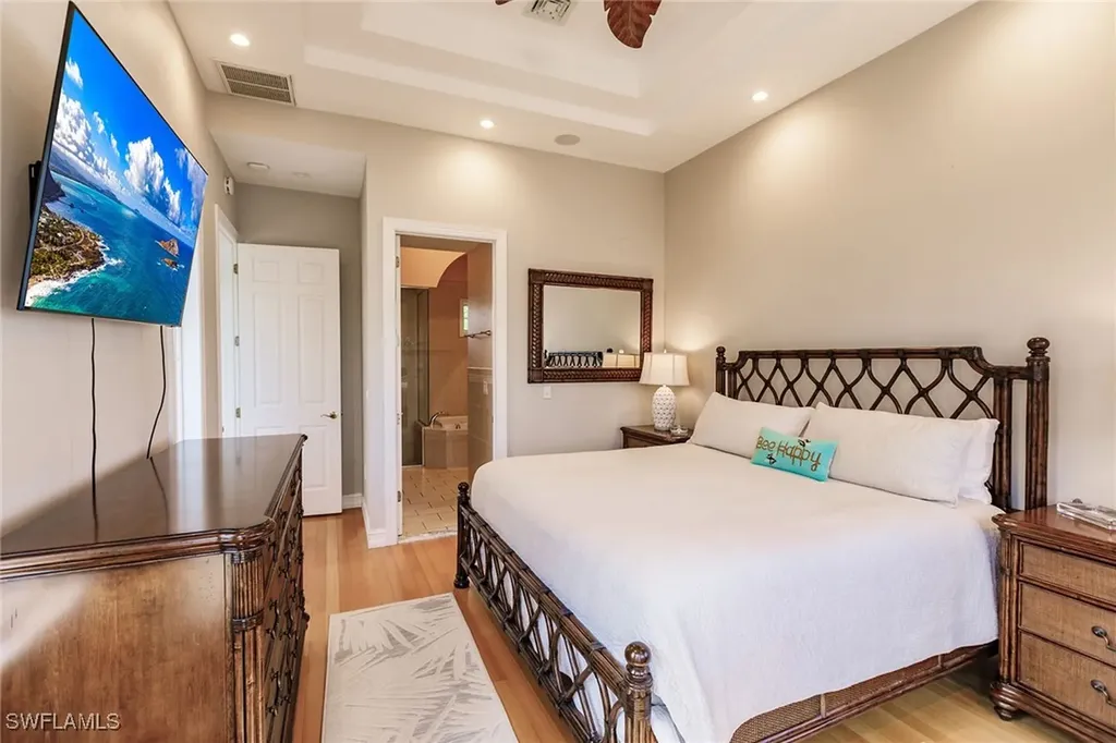 950 Snowberry Court Marco Island FL 34145
