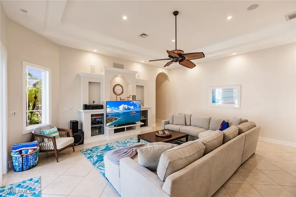 950 Snowberry Court Marco Island FL 34145
