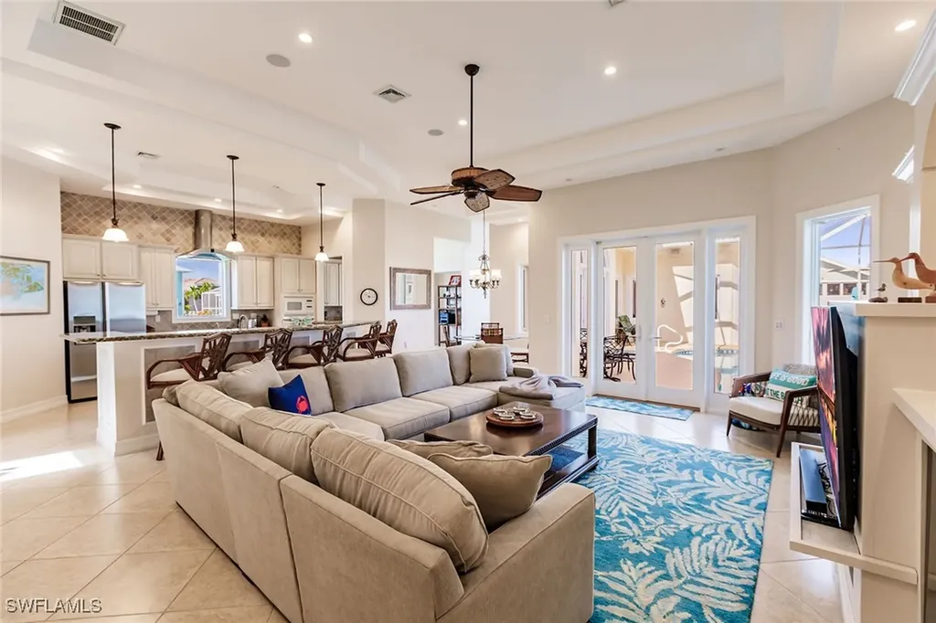 950 Snowberry Court Marco Island FL 34145