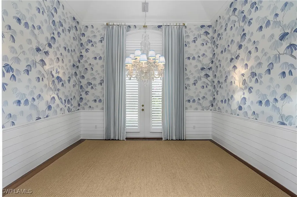 15270 Burnaby Drive Naples FL 34110