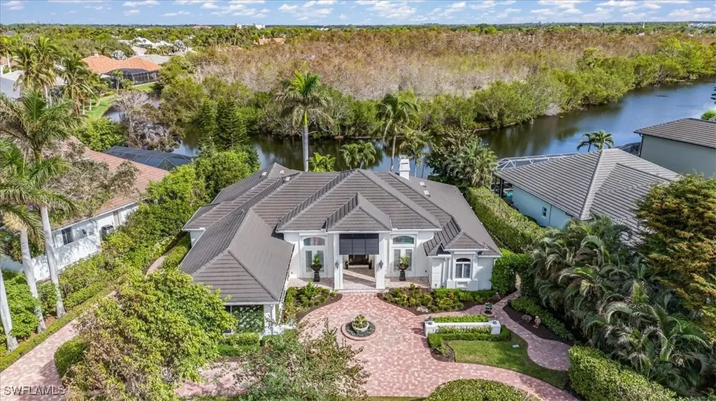 15270 Burnaby Drive Naples FL 34110