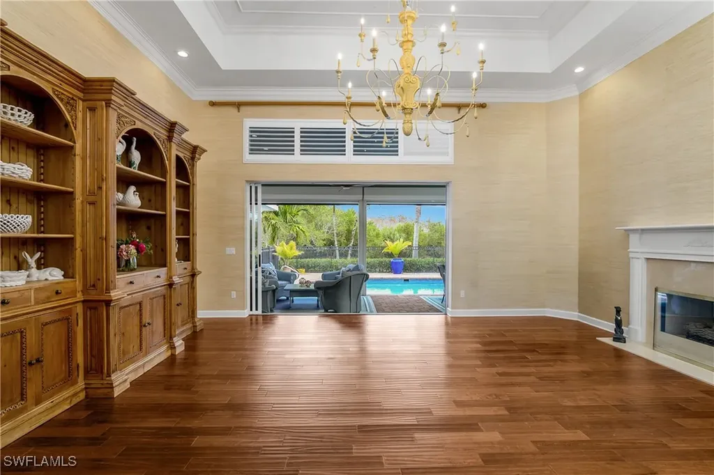 15270 Burnaby Drive Naples FL 34110