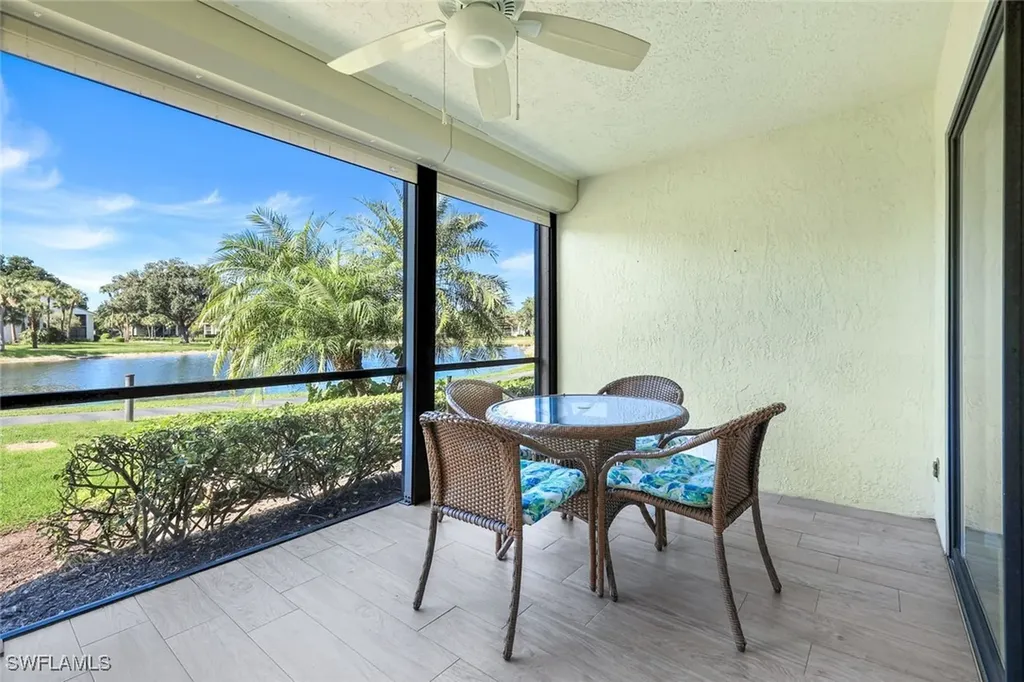 Naples FL, 529 Lake Louise Circle, Unit 101