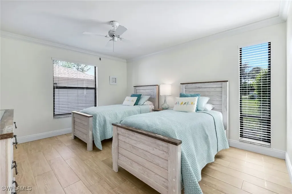 529 Lake Louise Circle Naples FL 34110