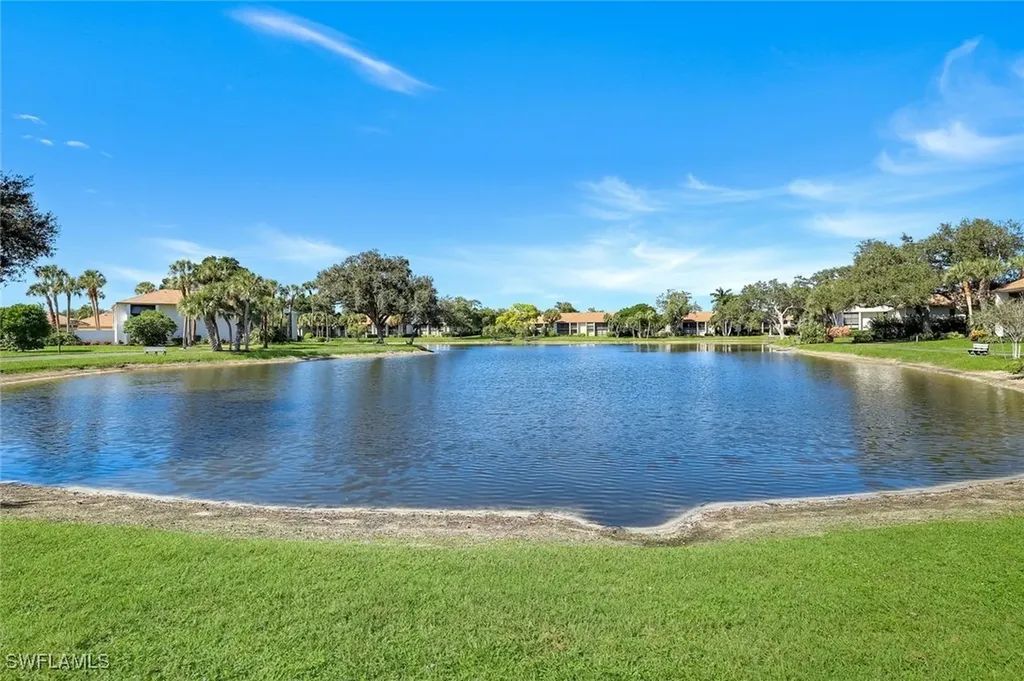 529 Lake Louise Circle Naples FL 34110