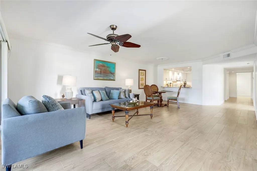 529 Lake Louise Circle Naples FL 34110