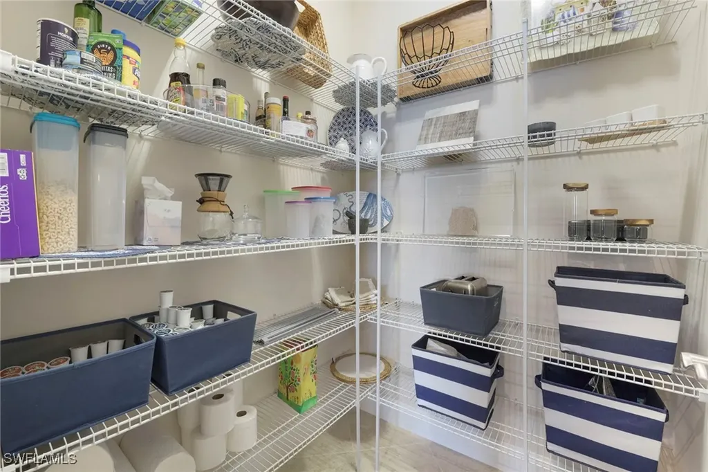 1410 Redona Way Naples FL 34113