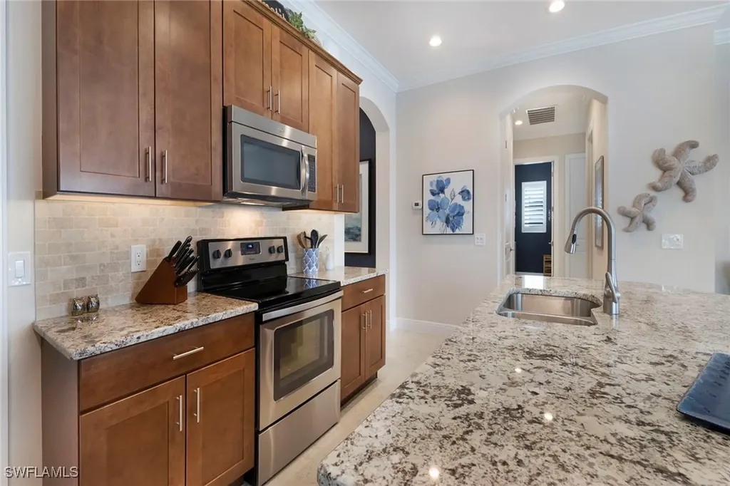 1410 Redona Way Naples FL 34113