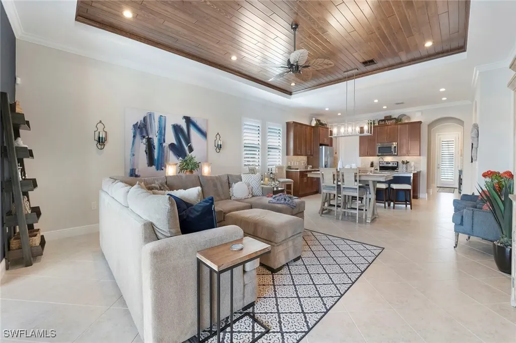 1410 Redona Way Naples FL 34113