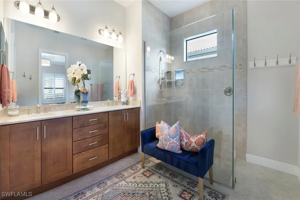 1410 Redona Way Naples FL 34113