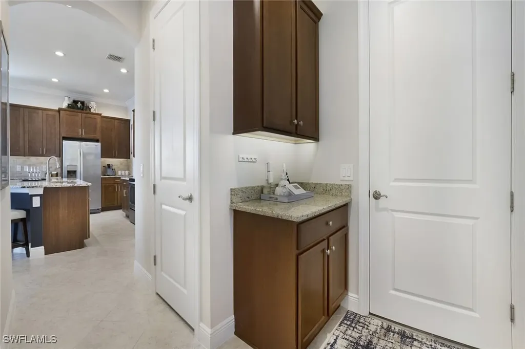 1410 Redona Way Naples FL 34113