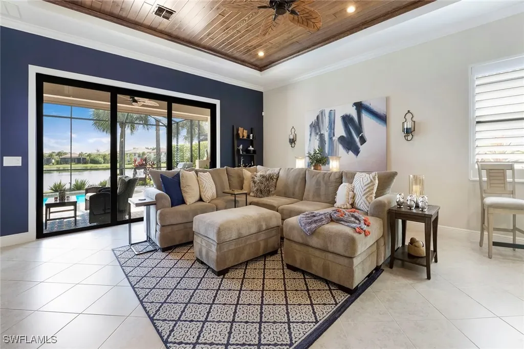 1410 Redona Way Naples FL 34113