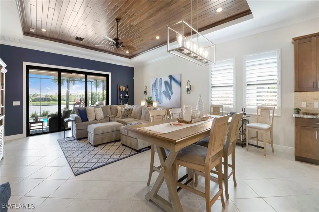 1410 Redona Way Naples FL 34113