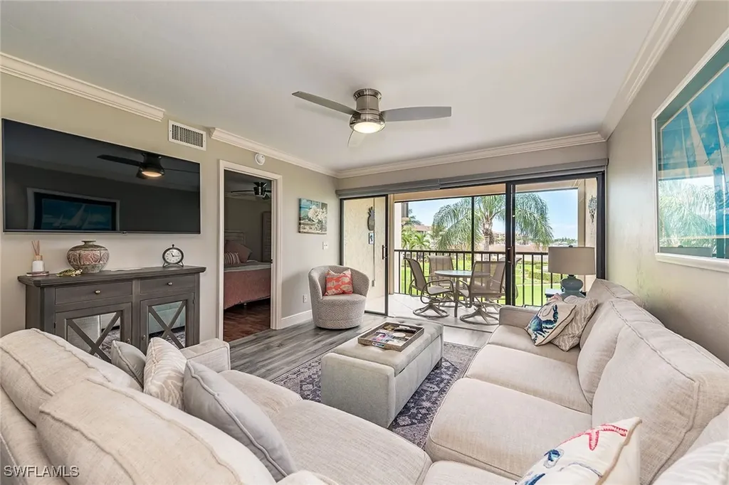 750 W Elkcam Circle Marco Island FL 34145