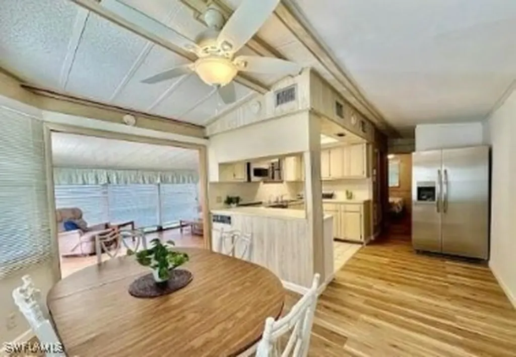 5 Bass Lane Naples FL 34114