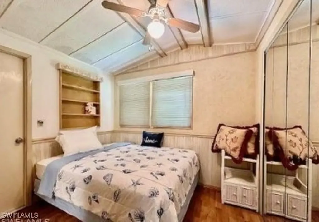 5 Bass Lane Naples FL 34114