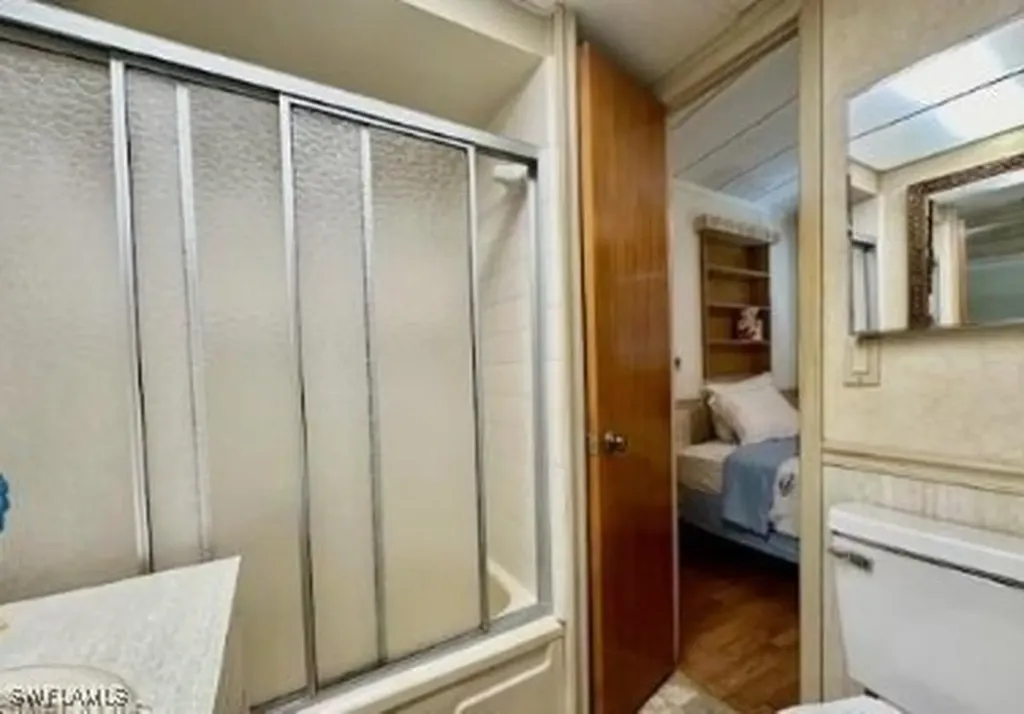 5 Bass Lane Naples FL 34114