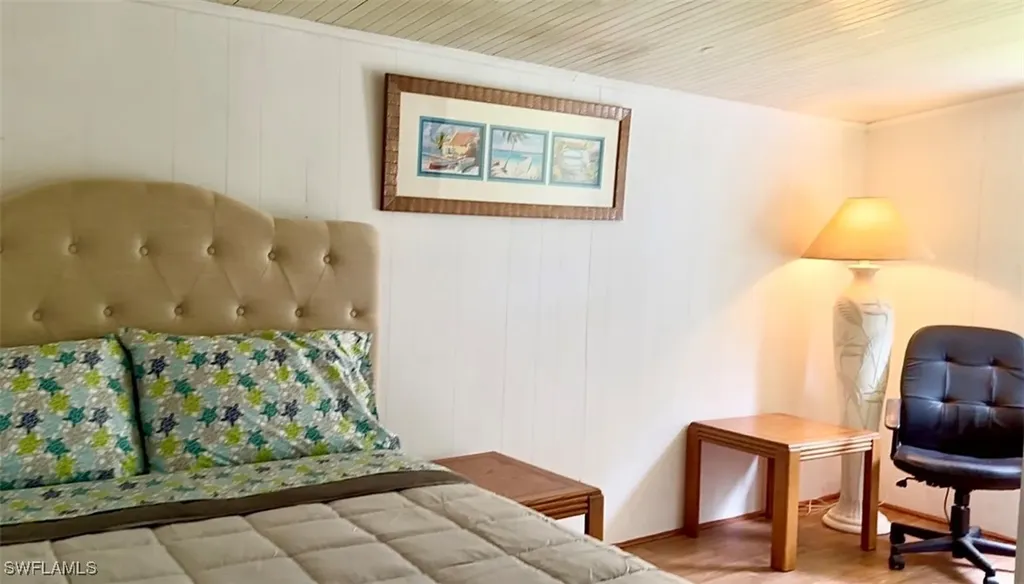 5 Bass Lane Naples FL 34114