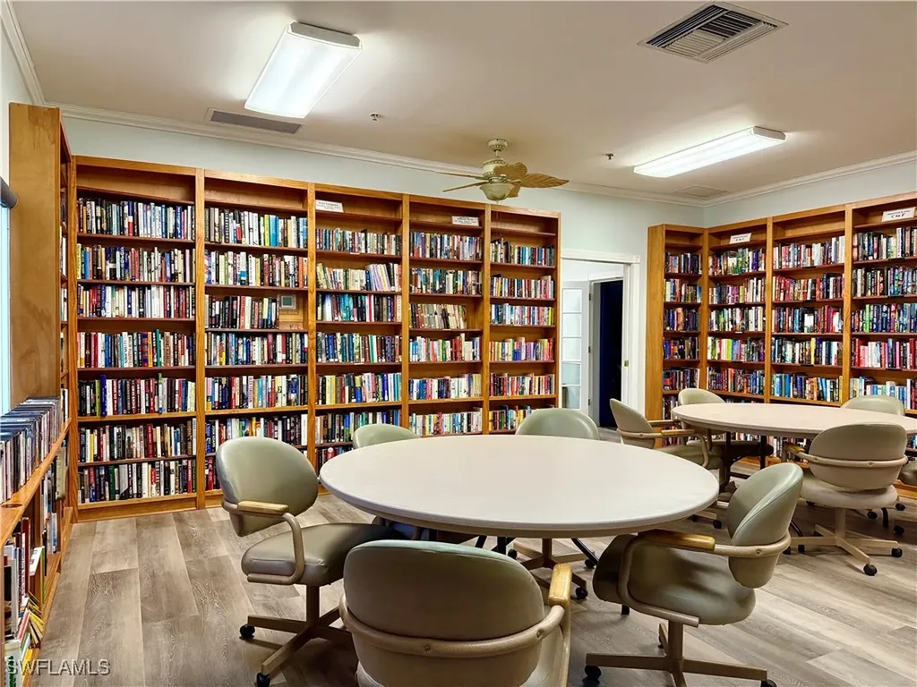 5 Bass Lane Naples FL 34114