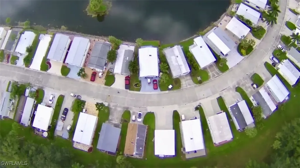 5 Bass Lane Naples FL 34114