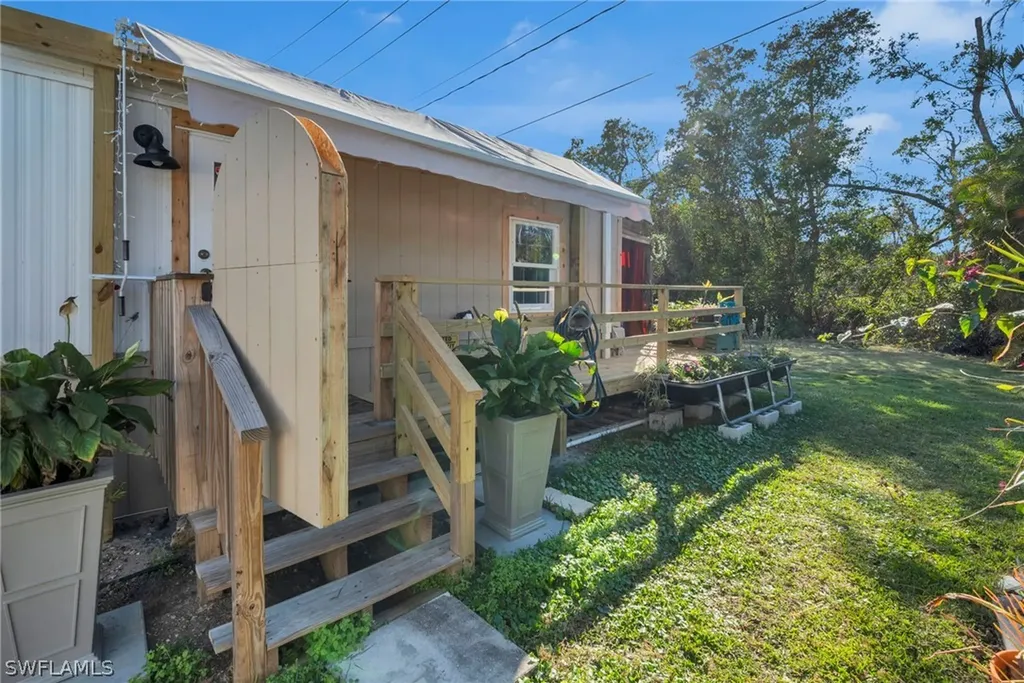 777 Walkerbilt Road Naples FL 34110